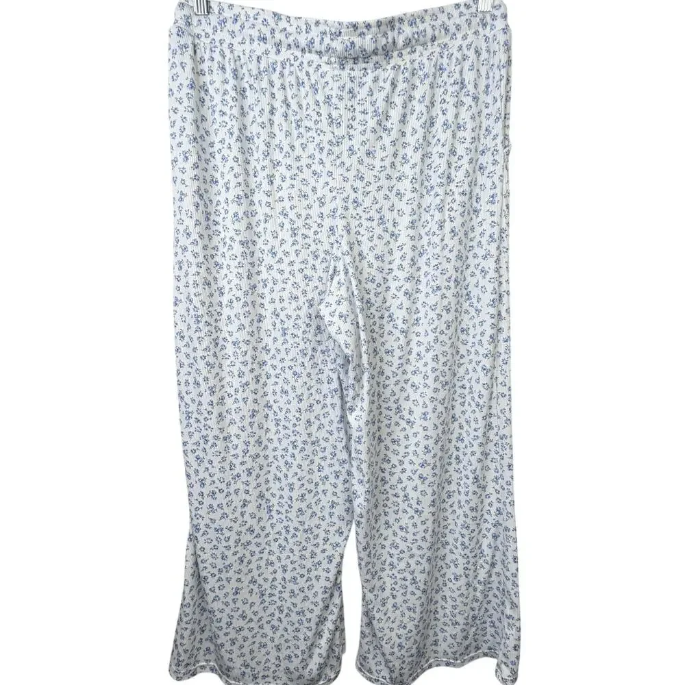 Jaclyn New York Intimates NWOT White Blue Floral Ditsy Print Pajama Lounge Set